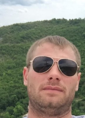 Денис, 35, Россия, Пудож