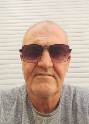 yulian.rusnak из Bonn 52 года