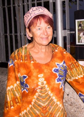 Лия, 65, Россия, Феодосия