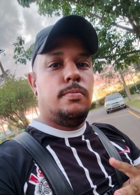 Lucas из Bauru 33 года