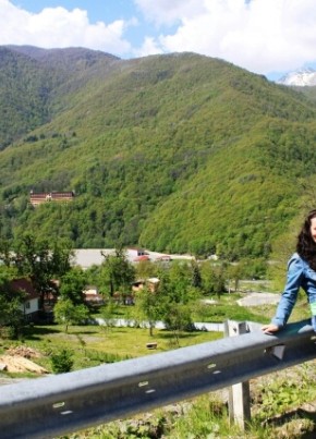 Елена, 35, Romania, Slobozia (Ialomiţa)