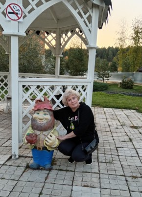 Елена, 51, Россия, Новоуральск