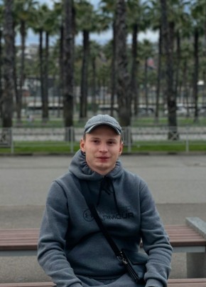 Леонид, 25, Россия, Прохладный