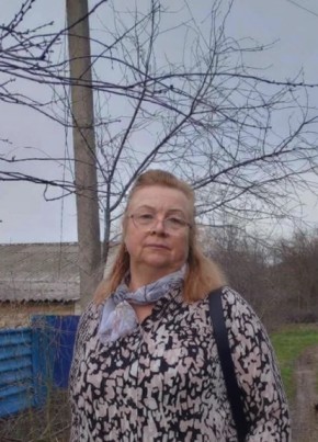 Надежда Николаев из Ростова-на-Дону 67 лет
