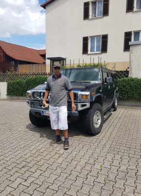 Ahmedalhmdany, 34, Bundesrepublik Deutschland, Esslingen am Neckar