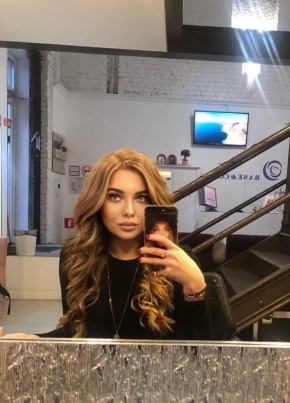 Лора, 25, Россия, Москва