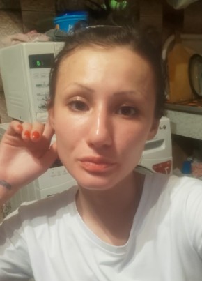 Мария, 27, Россия, Кировск (Ленинградская обл.)