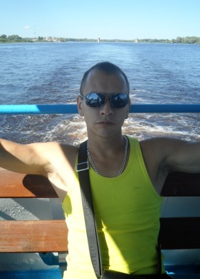 Павел, 37, Россия, Боровичи