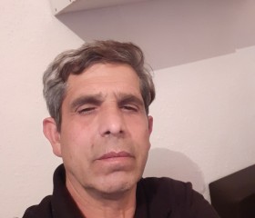 Ekrem, 58, Radovish