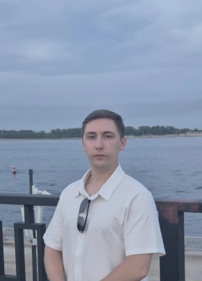 Андрей из Волгограда 26 лет