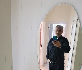 Adik, 48, Baku
