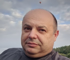 Ev, 51, Haifa