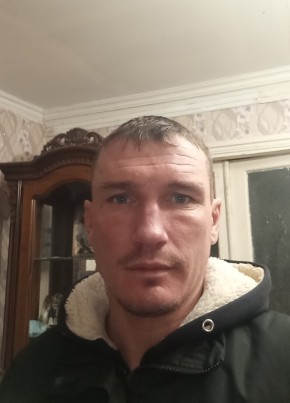 Andrey Vasilkov, 38, Ukraine, Mariupol