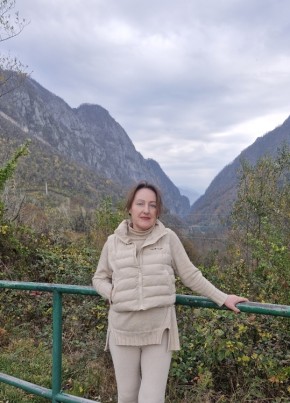 Irina, 63, Russia, Saint Petersburg