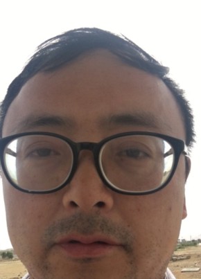 zhang, 50, پاکستان, کراچی