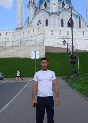 Giyosiddin, 29, Россия, Казань