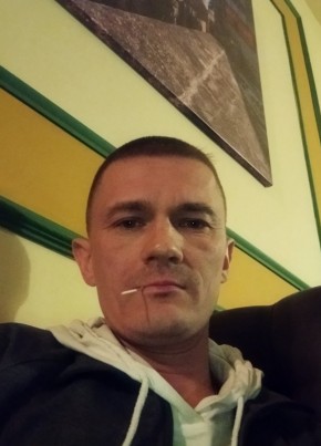 Игорь, 33, Россия, Сарапул