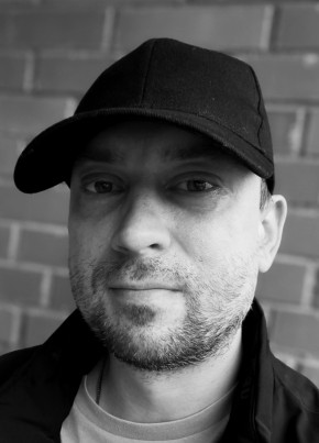 Макс из Санкт-Петербурга 43 года