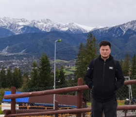 Hetyumo23, 25, Budapest