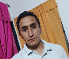 Pedro, 32, Pitalito