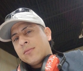 Maicol, 32, Indianapolis