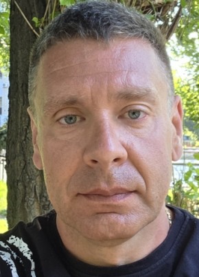 Дмитрий из Саратова 43 года