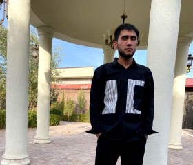 Umidjon Akbarov, 21, Tashkent