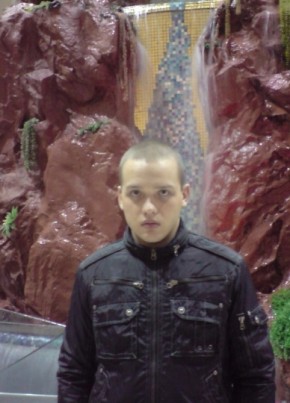 Cерега, 34, Россия, Екатеринбург