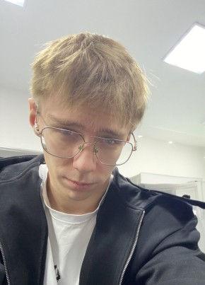 Алексей из Рязани 21 год