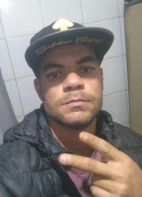 Ronaldt ribeiro из Belo Horizonte 34 года