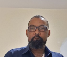 Maurício, 50, Contagem