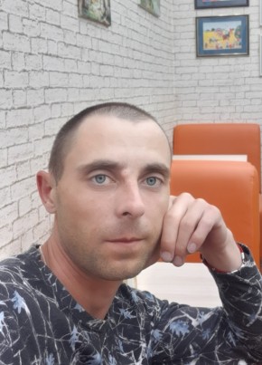 Пётр, 33, Россия, Линево