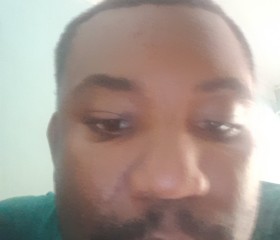 Larry bianay, 26, Sainte-Rose