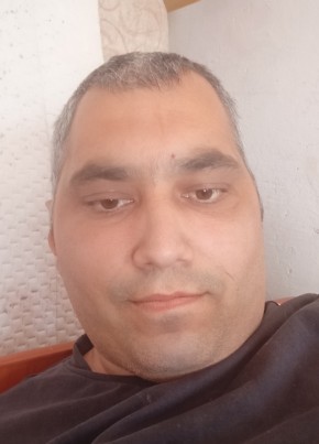 Petrică Mureșan из Sibiu 37 лет