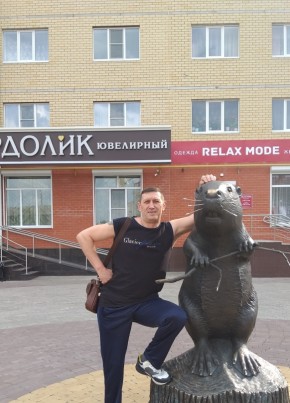 Андрей из Боброва 54 года