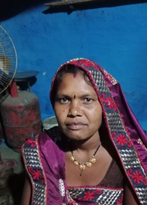 Geetha, 33, India, Kātoya