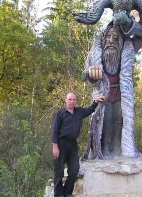 Aleksandr, 75, Russia, Novouralsk