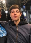 Viktor, 22, Moscow