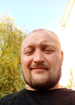 Юра, 41, Россия, Псков