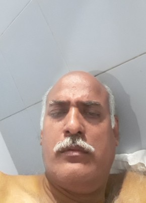 Hiralal, 55, India, New Delhi