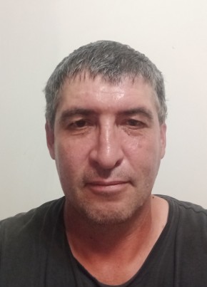 Альфред из Казани 45 лет