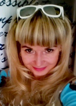 Alena Bozhkova, 49, Russia, Moscow