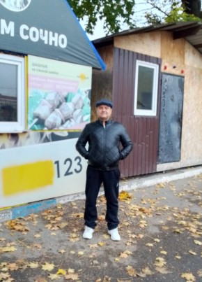 Леонид из Пензы 46 лет