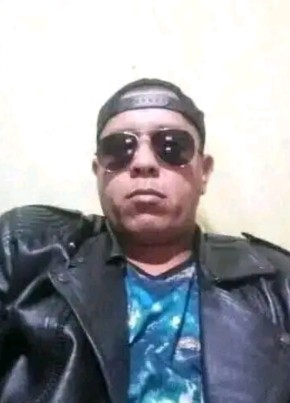 Cristiano из Laranjeiras do Sul 39 лет