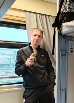 Евгений из Воронежа 44 года
