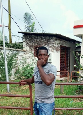 Guy, 40, Republic of Cameroon, Ébolowa