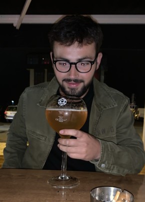 Julien, 24, République Française, Plabennec