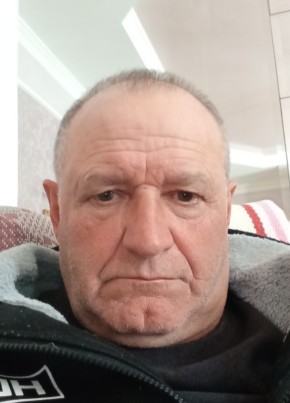 Саша из Владивостока 61 год