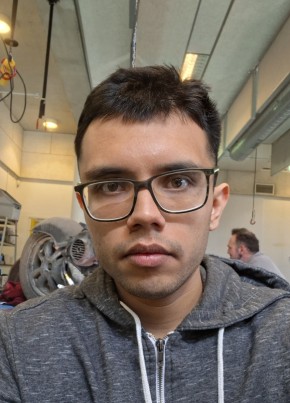Komeil из Amsterdam 24 года