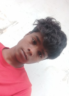 Milu, 18, India, Bhubaneswar